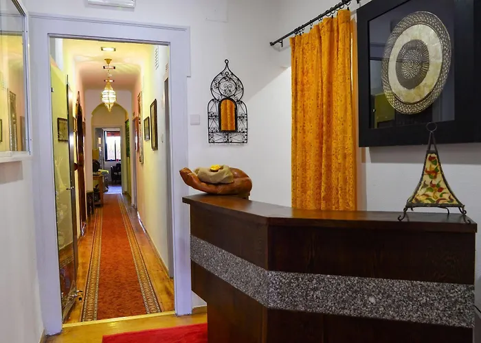 Alushbuna And Lisboa