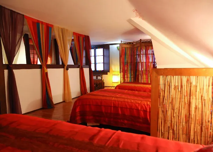 Alushbuna And Hotel Lisboa